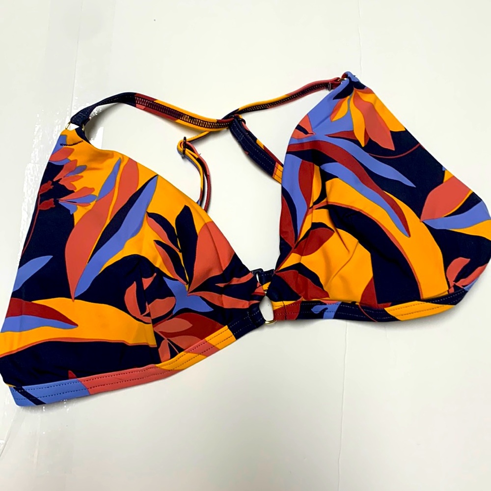 NWT - bikini top - 38C/D
